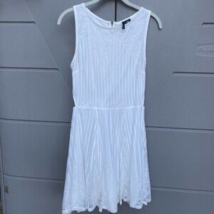 Fire Los Angeles Dress Cream Lace Fit and Flare Lined Sleeveless Cutout Dress M